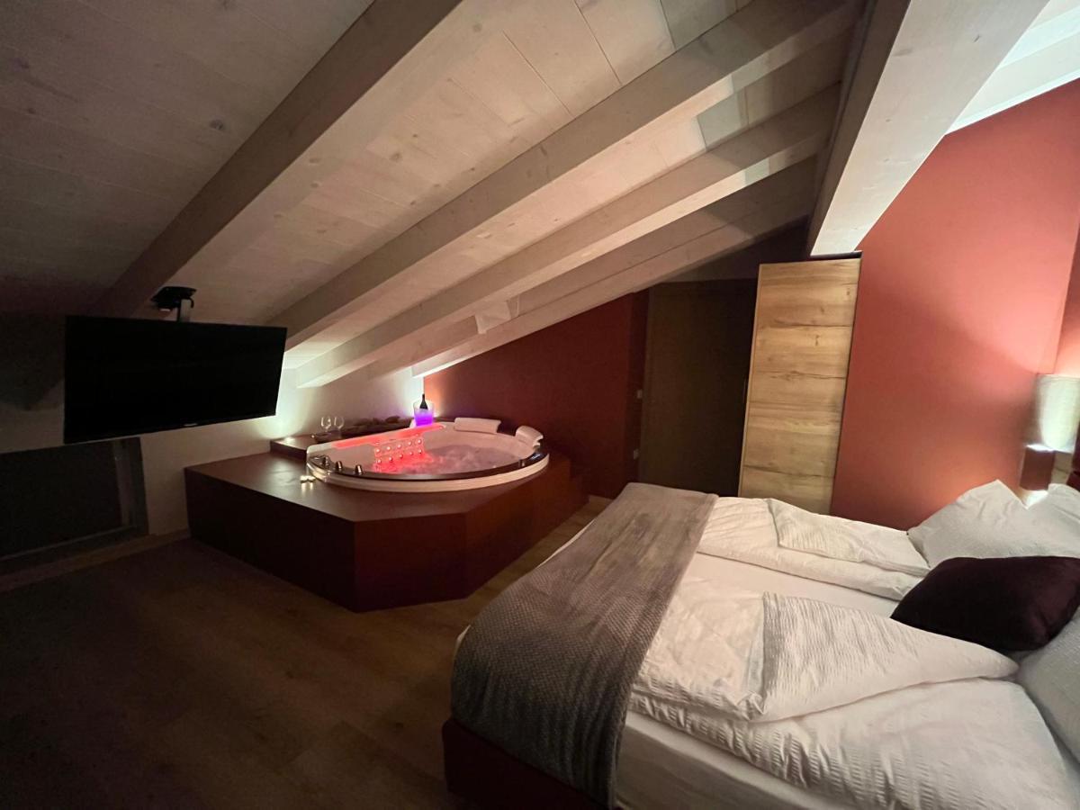 Le Rocce Val Di Non - Quality Room & Breakfast Tassullo Εξωτερικό φωτογραφία