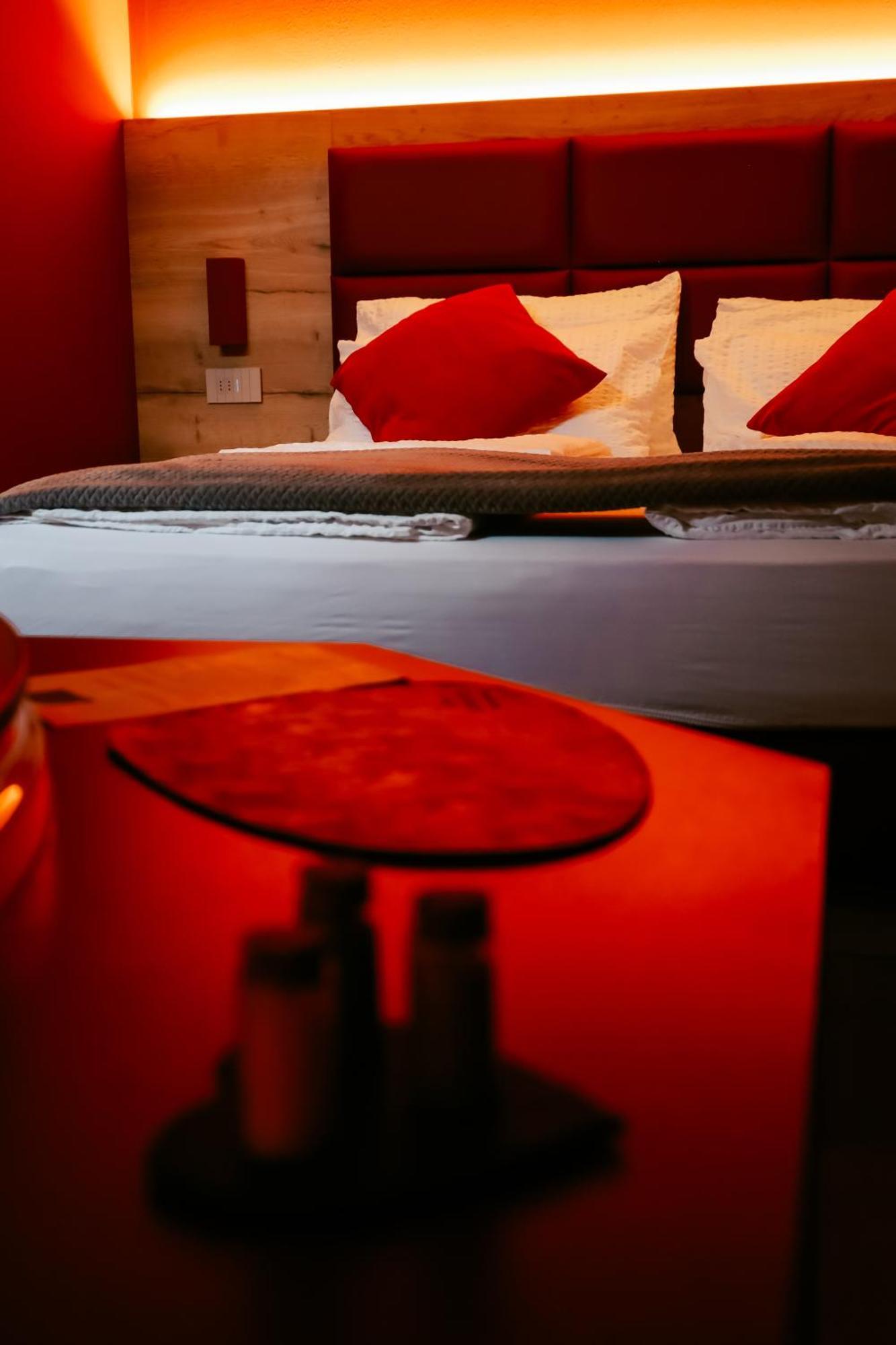 Le Rocce Val Di Non - Quality Room & Breakfast Tassullo Εξωτερικό φωτογραφία